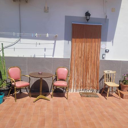 La Primavera Apartment Ercolano Buitenkant foto
